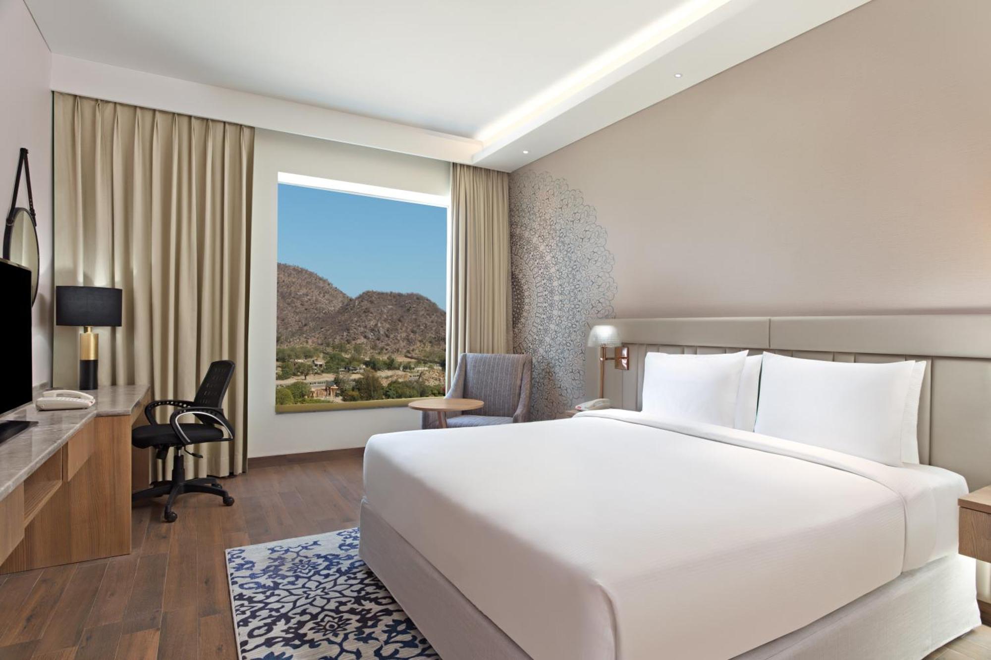 Doubletree By Hilton Jaipur Amer Esterno foto