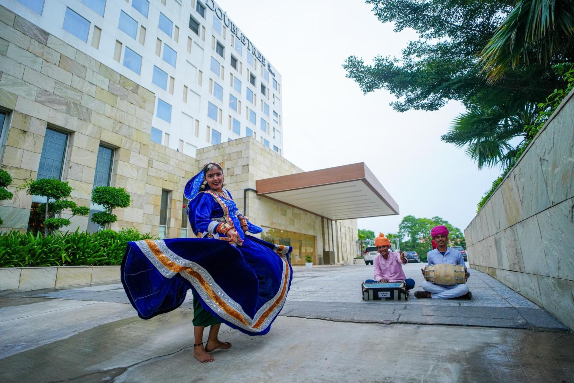 Doubletree By Hilton Jaipur Amer Esterno foto