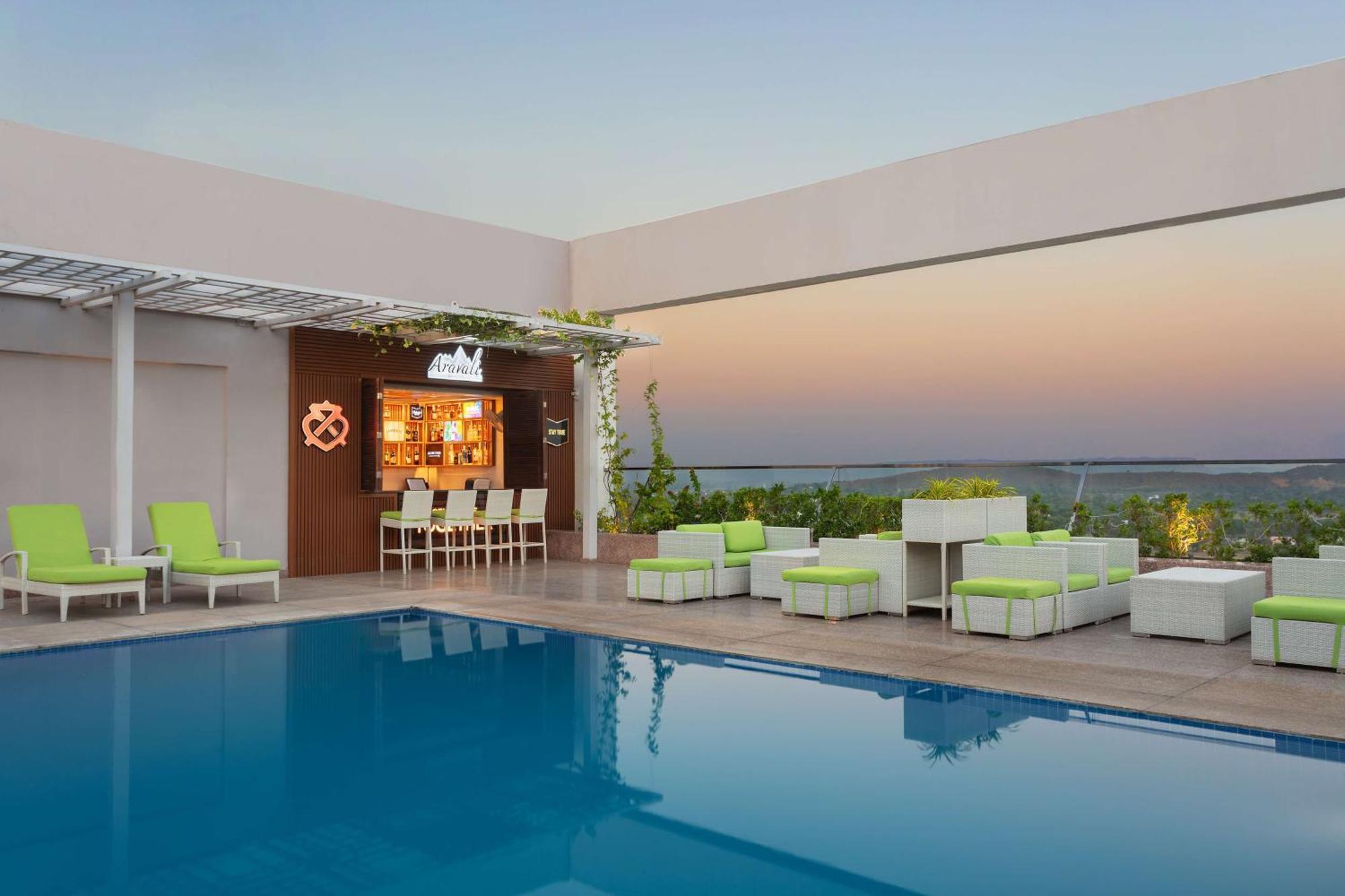 Doubletree By Hilton Jaipur Amer Esterno foto
