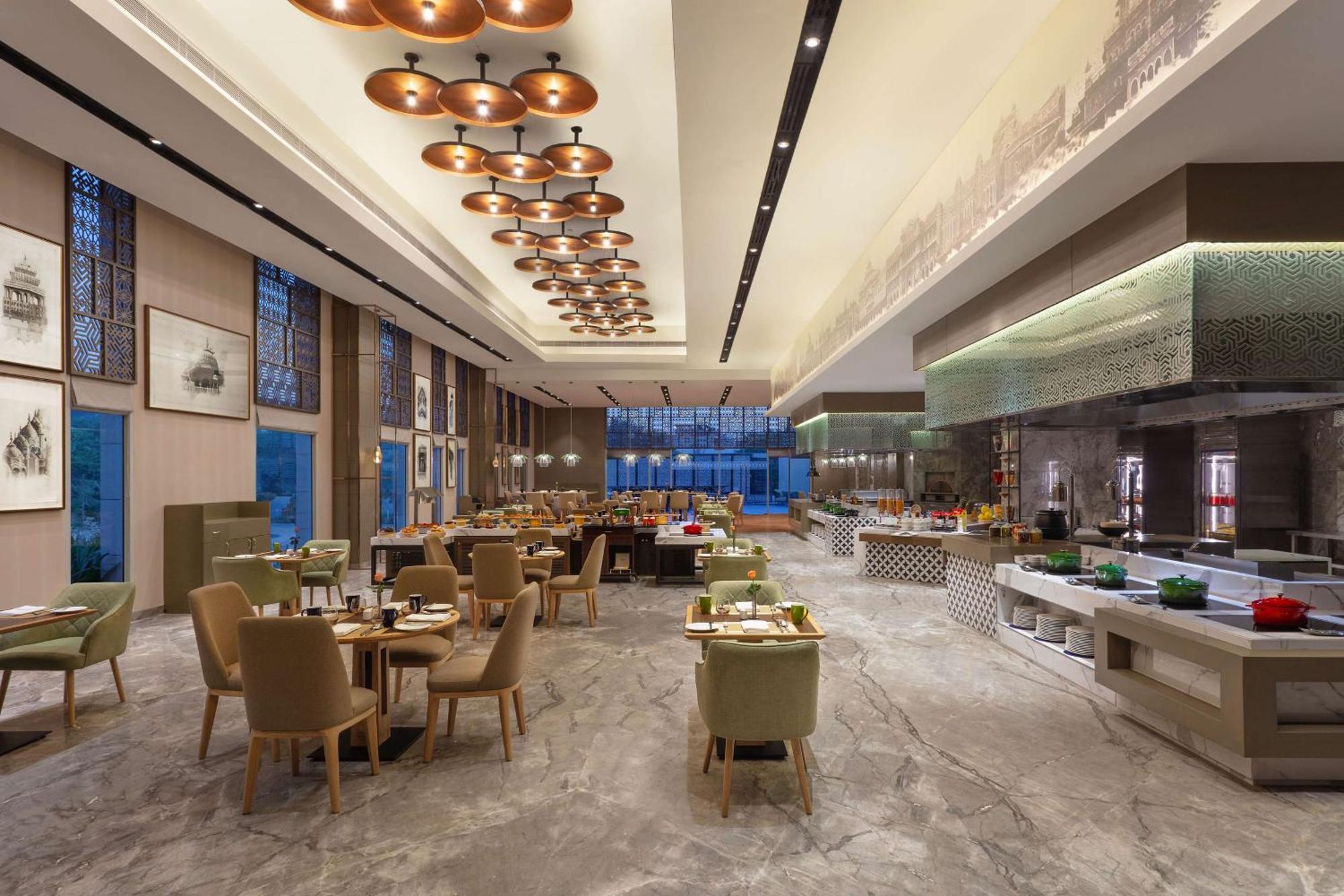 Doubletree By Hilton Jaipur Amer Esterno foto